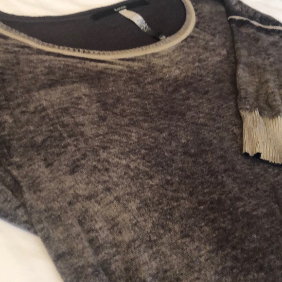 Top - Picture 3 of 3